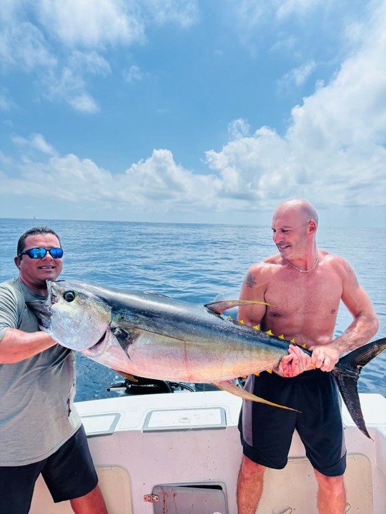 Wahoo Sportfishing Jaco Yellowfin Tuna with Wahoo Sportfishing Jaco in Costa Rica